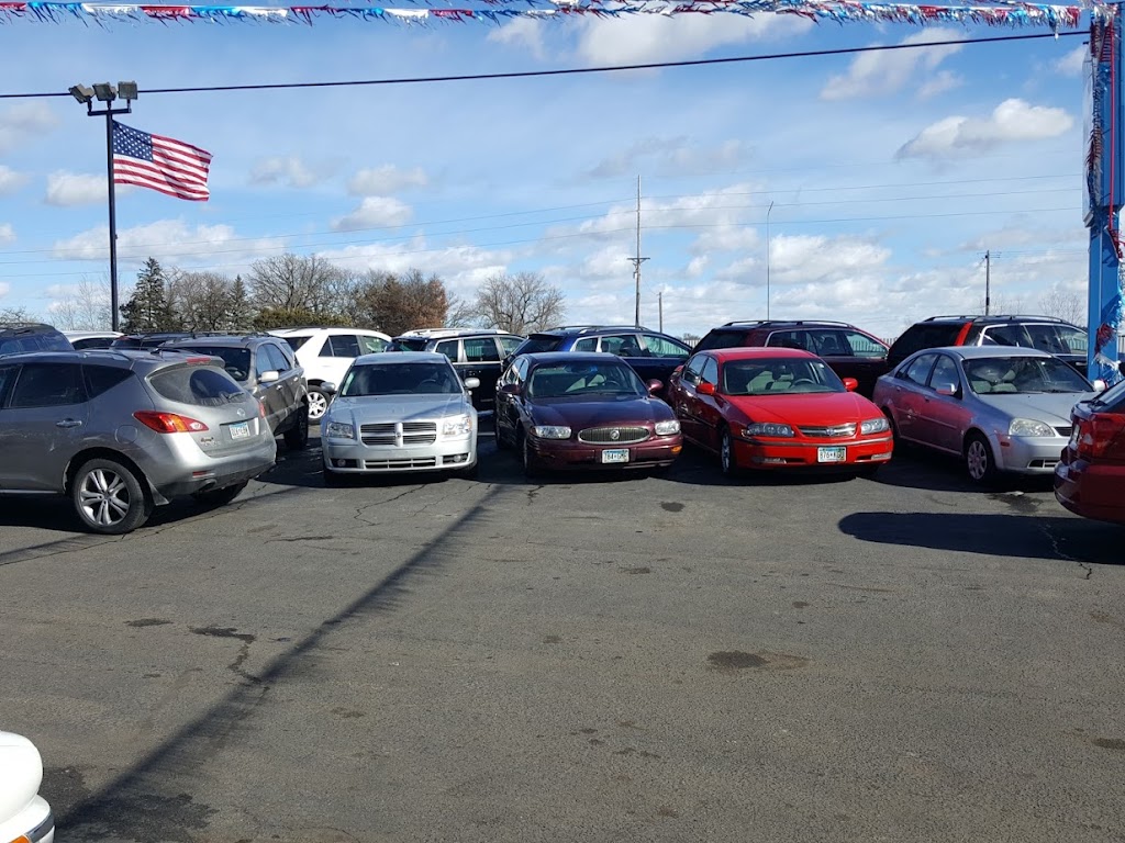 New Towns Autos | 18343 MN-65, East Bethel, MN 55011, USA | Phone: (763) 244-8853