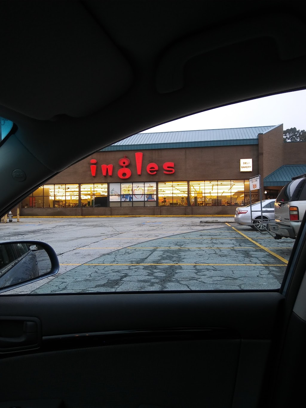 Ingles Markets | 650 Rockbridge Rd SW, Lilburn, GA 30047, USA | Phone: (770) 381-7318