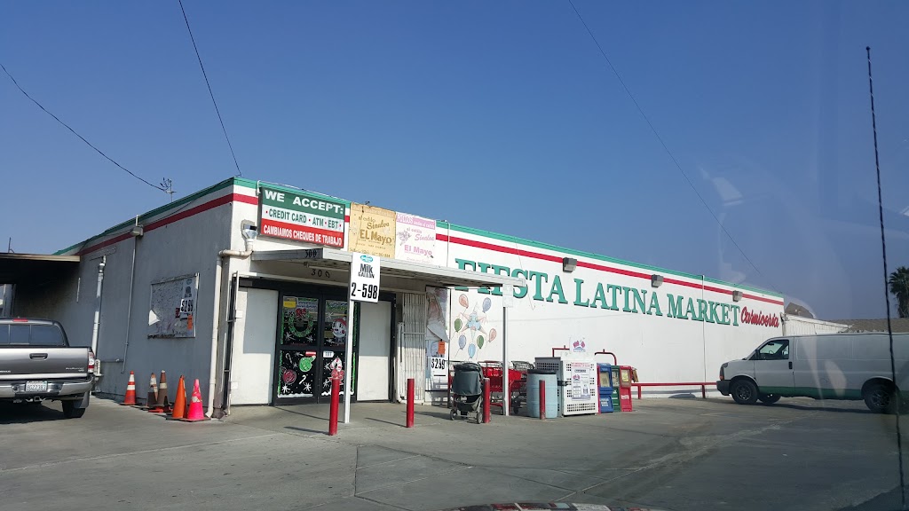 Fiesta latina market | 300 S Shafter Ave, Shafter, CA 93263, USA | Phone: (661) 746-3923