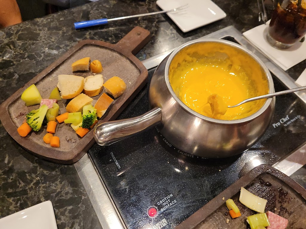 The Melting Pot | Legacy Village, 24741 Cedar Rd, Lyndhurst, OH 44124 | Phone: (216) 381-2700