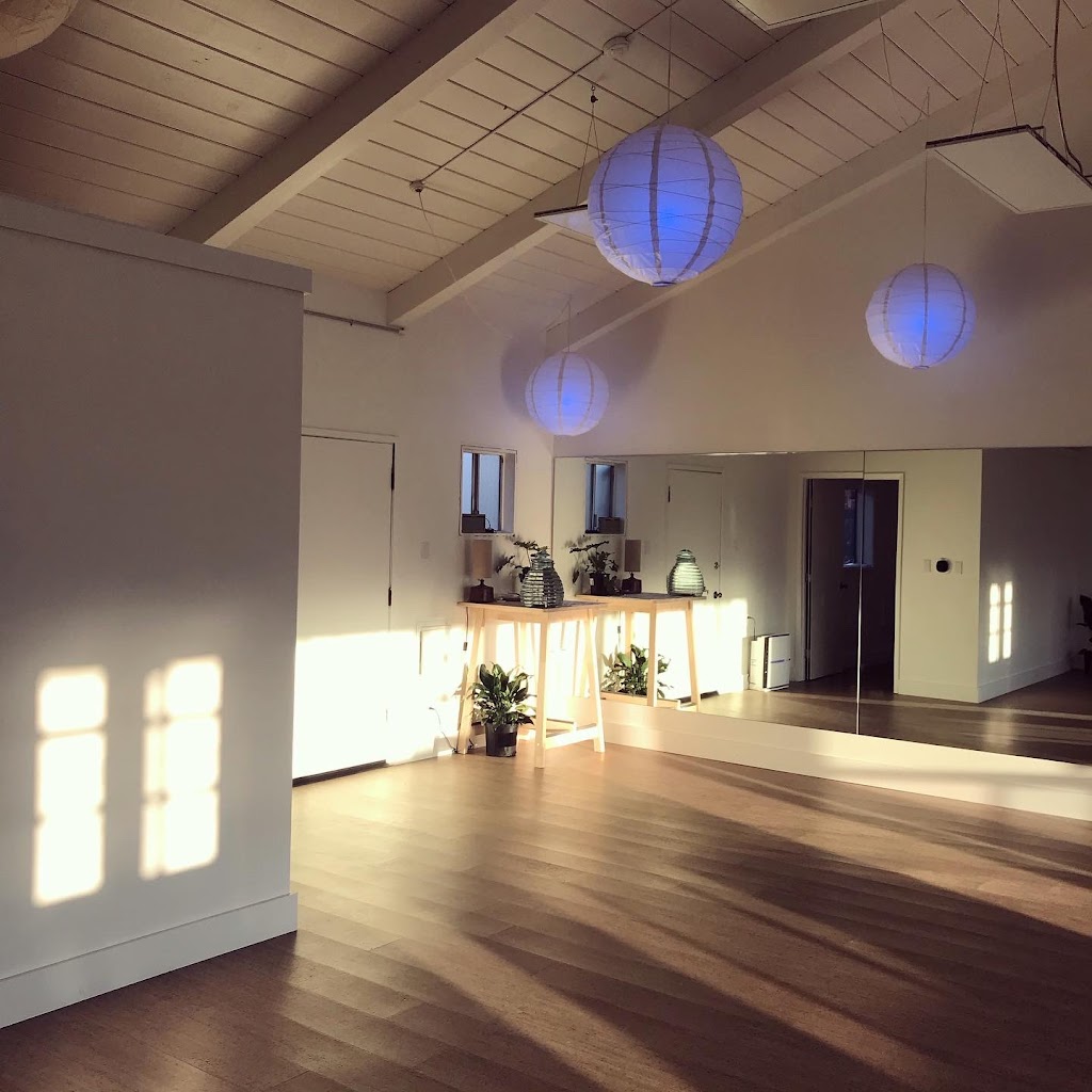 Swell Yoga | 455 Ave Alhambra, Half Moon Bay, CA 94019, USA | Phone: (650) 759-1117