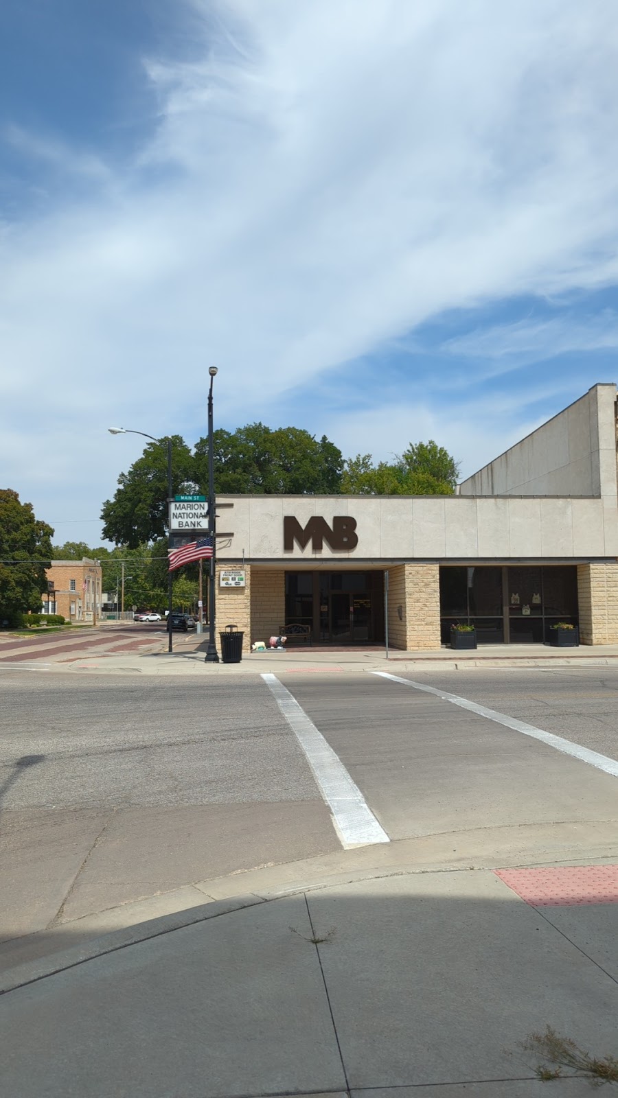 Marion National Bank | 302 E Main St, Marion, KS 66861, USA | Phone: (620) 382-2109