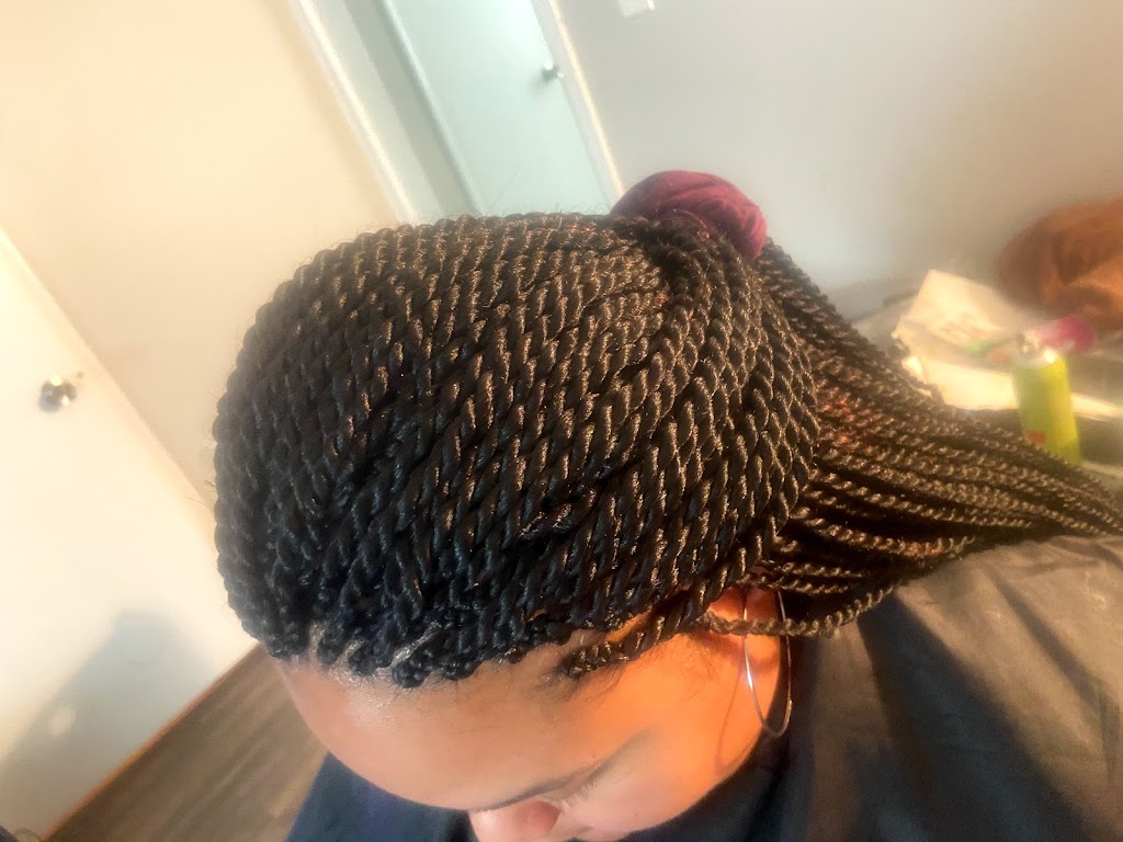 Meme African Hair Braiding | 200 Seven Oaks Road, Durham, NC 27704, USA | Phone: (984) 201-2650