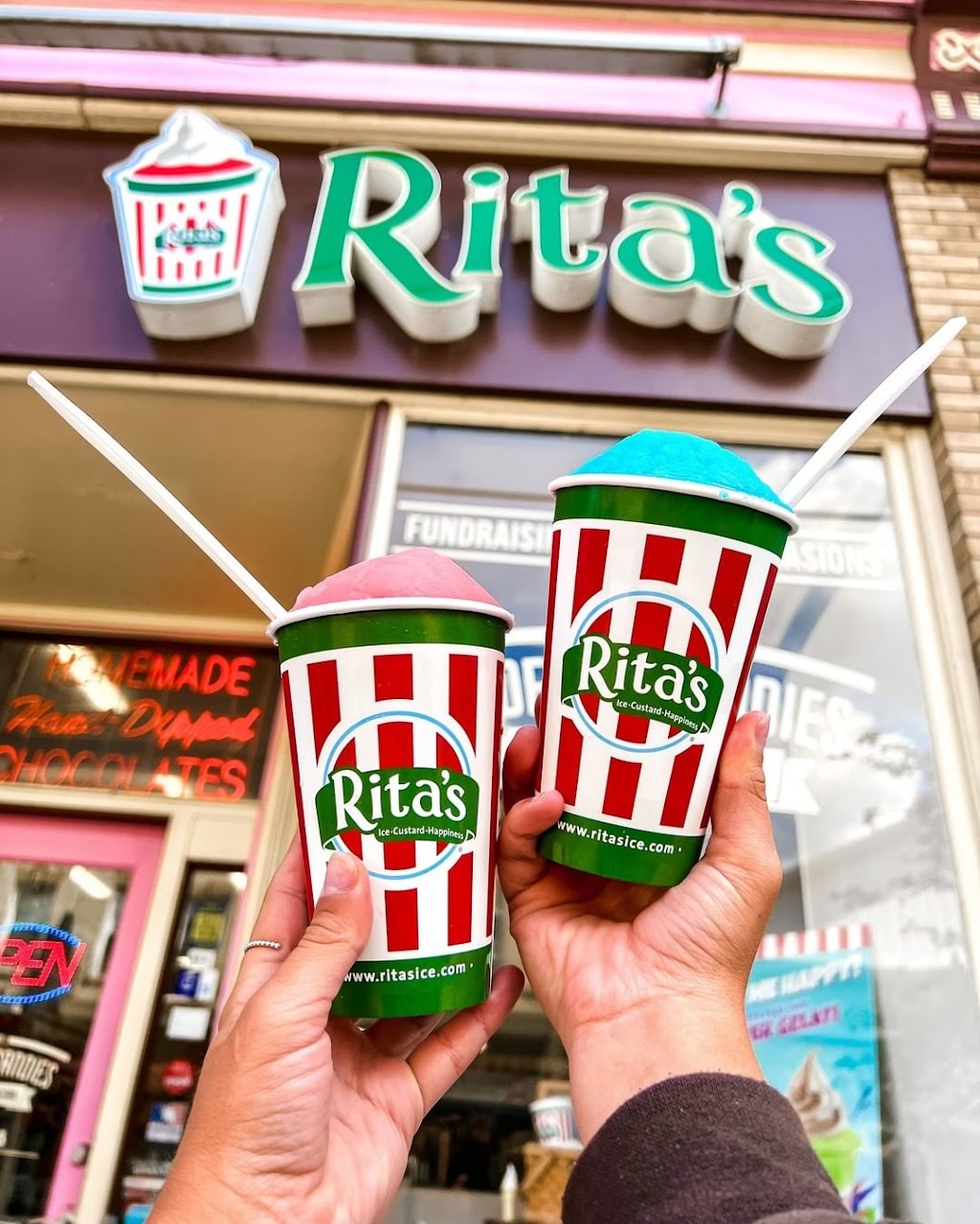 Ritas Italian Ice & Frozen Custard | 1 Premium Outlet Blvd Jersey Shore, Premium Outlets, Tinton Falls, NJ 07753, USA | Phone: (732) 892-2244