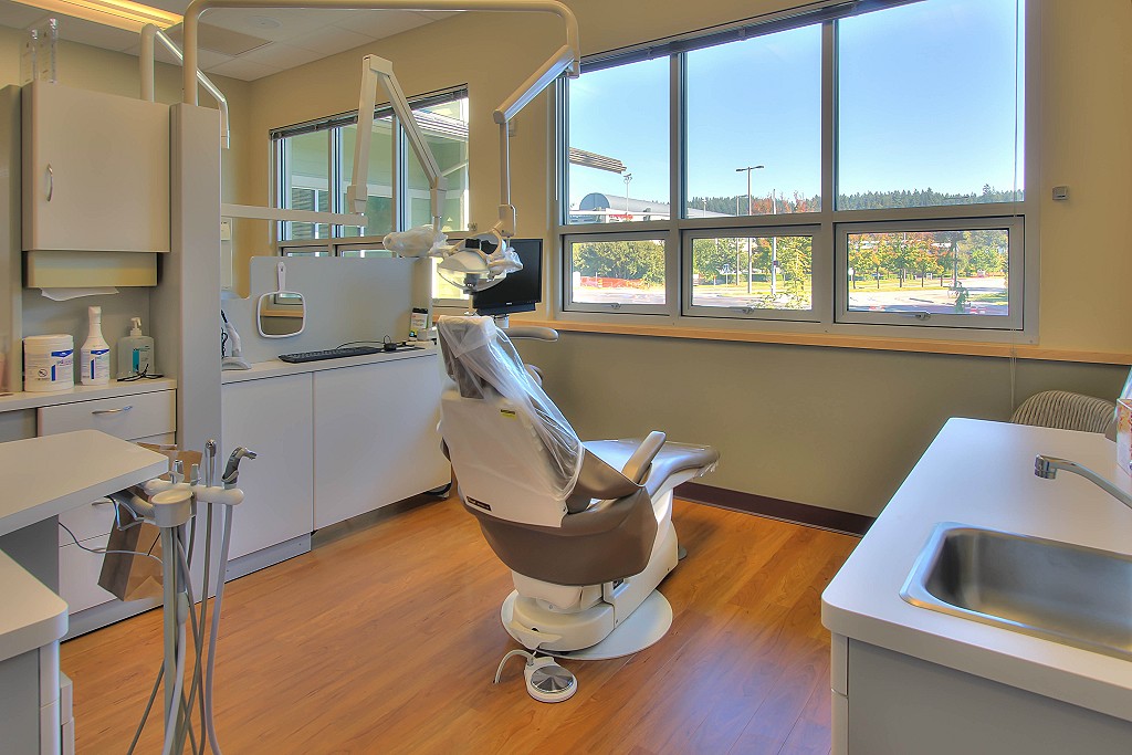 Crystal Springs Dental | 1732 214th St SE, Bothell, WA 98021, USA | Phone: (425) 485-2942