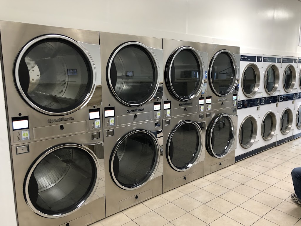 Club Laundromat | 3522 Club Dr STE A, Lawrenceville, GA 30044, USA | Phone: (678) 691-3484