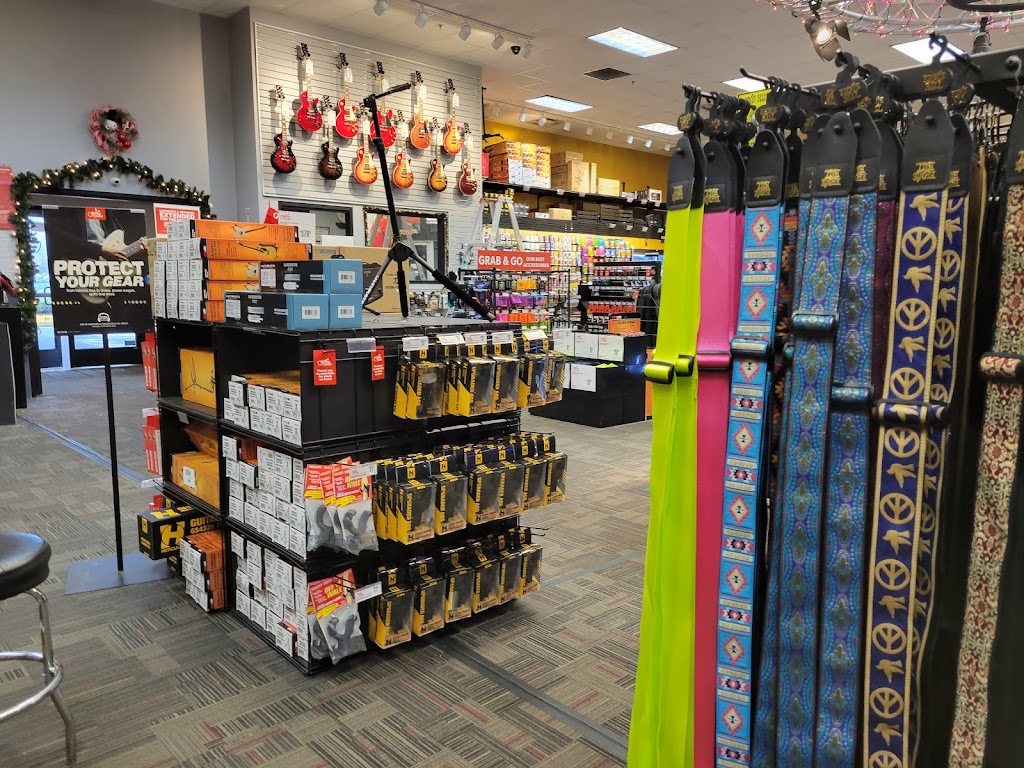 Guitar Center | 2919 S 38th St Suite A, Tacoma, WA 98409, USA | Phone: (253) 474-2900