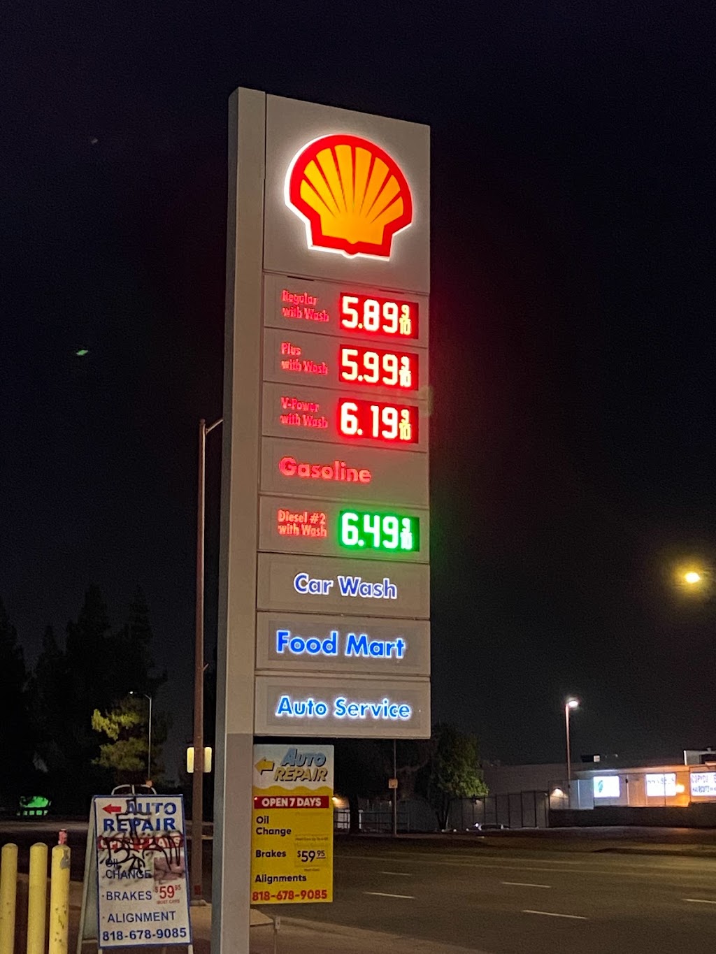 Shell | 8900 Corbin Ave, Northridge, CA 91324, USA | Phone: (818) 993-8127