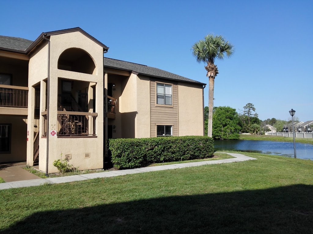 The Vinyards by ARIUM Apartments | 2101 Vineyard Blvd, Kissimmee, FL 34741, USA | Phone: (321) 204-3169