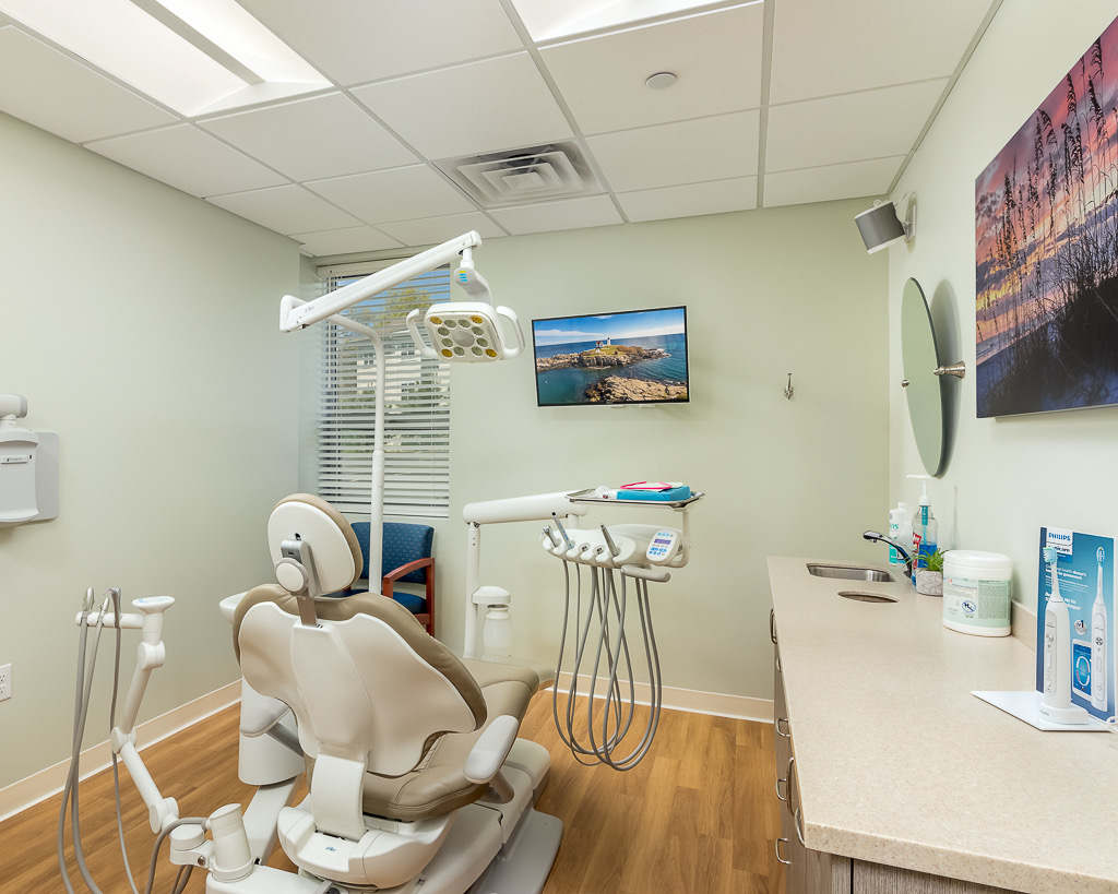 Lexington Prosthodontics | 50 Burlington Mall Road suite g-10, Burlington, MA 01803, USA | Phone: (781) 222-3359