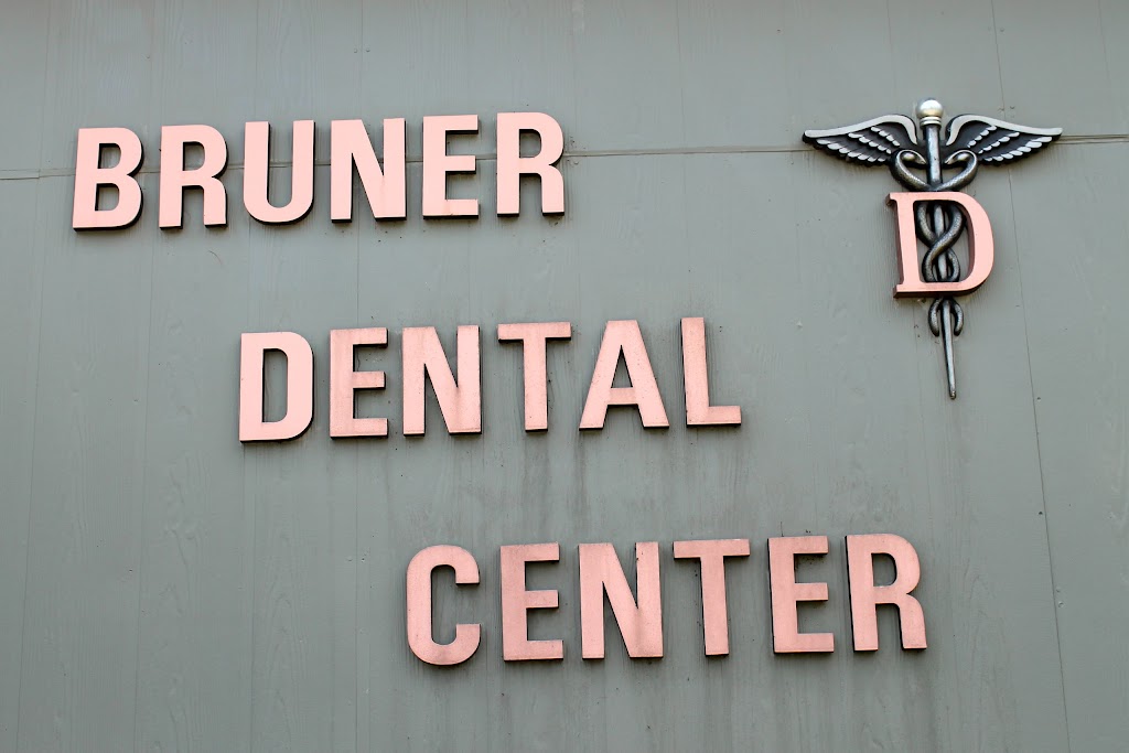 Bruner Dental | 807 W Gardner Dr, Marion, IN 46952, USA | Phone: (765) 613-3128