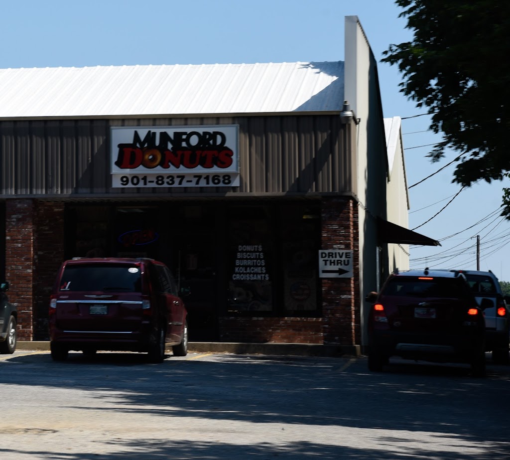 Munford Donuts | 456 Munford Ave, Munford, TN 38058, USA | Phone: (901) 837-7168