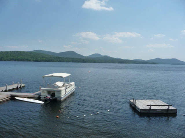 Burkes Cottages On Indian Lake | 220 Lakeshore Dr, Indian Lake, NY 12842, USA | Phone: (518) 648-5258