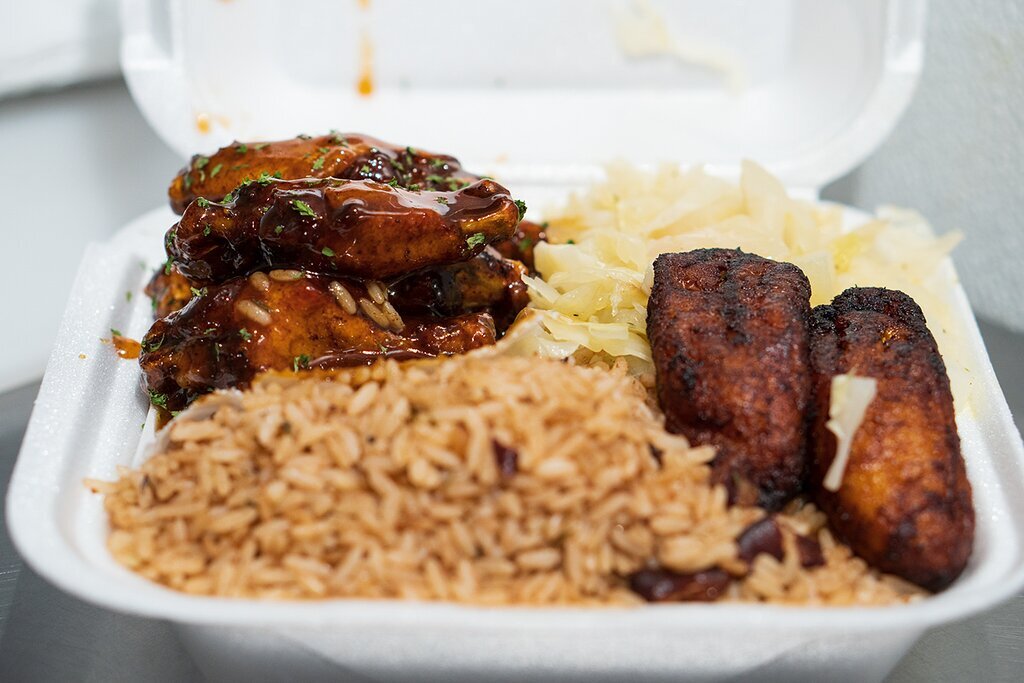 Fatboys Wings & Tings | 1560 NE 165th St, North Miami Beach, FL 33162, USA | Phone: (305) 209-2533