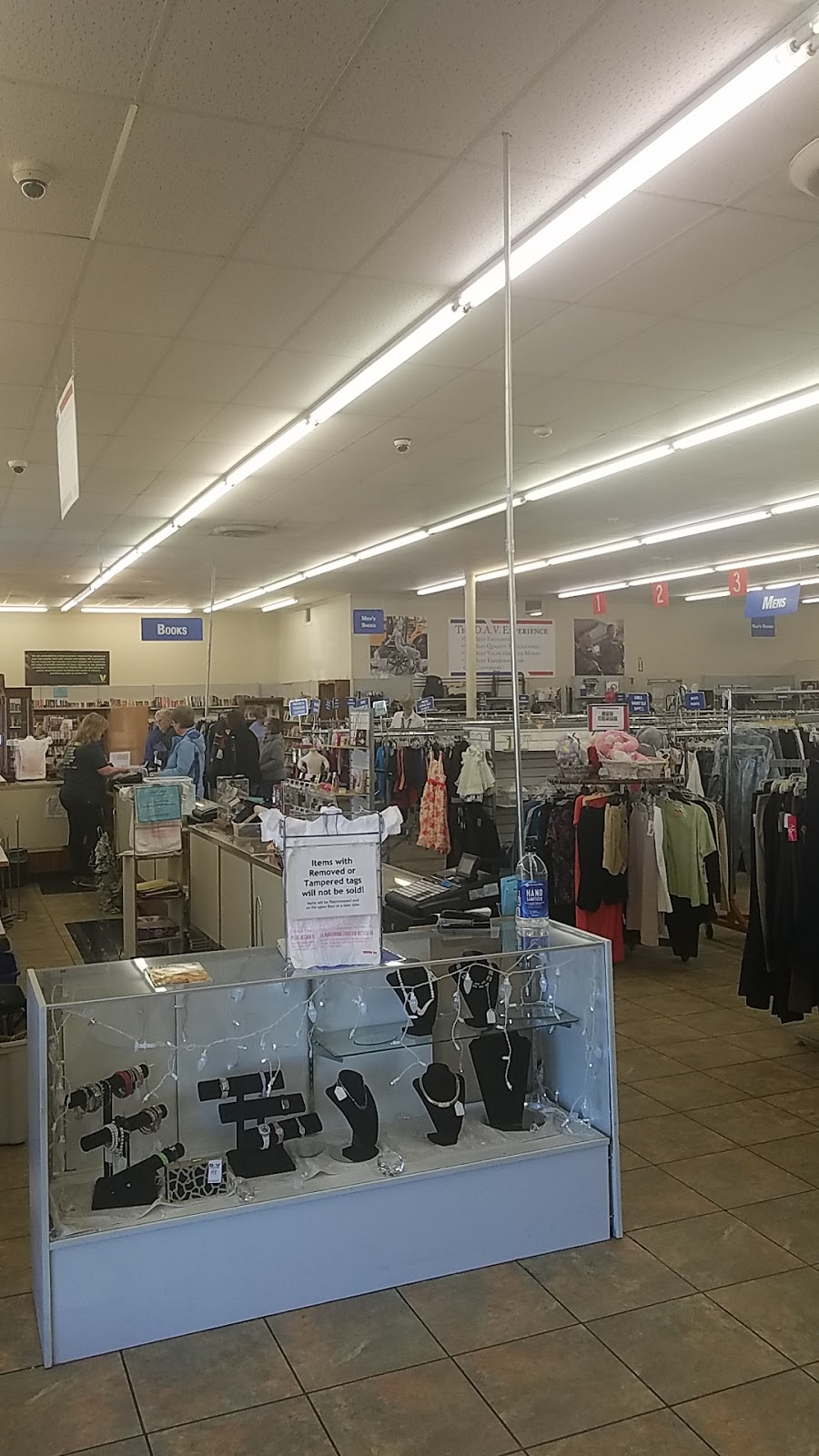 DAV Thrift Store | 1917 S Church St, Smithfield, VA 23430 | Phone: (757) 365-9555