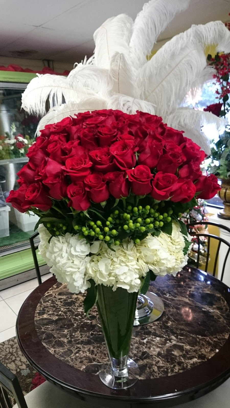 Four Seasons Flowers & Designs LLC | 3309 W Cypress St, Tampa, FL 33607, USA | Phone: (813) 277-8337