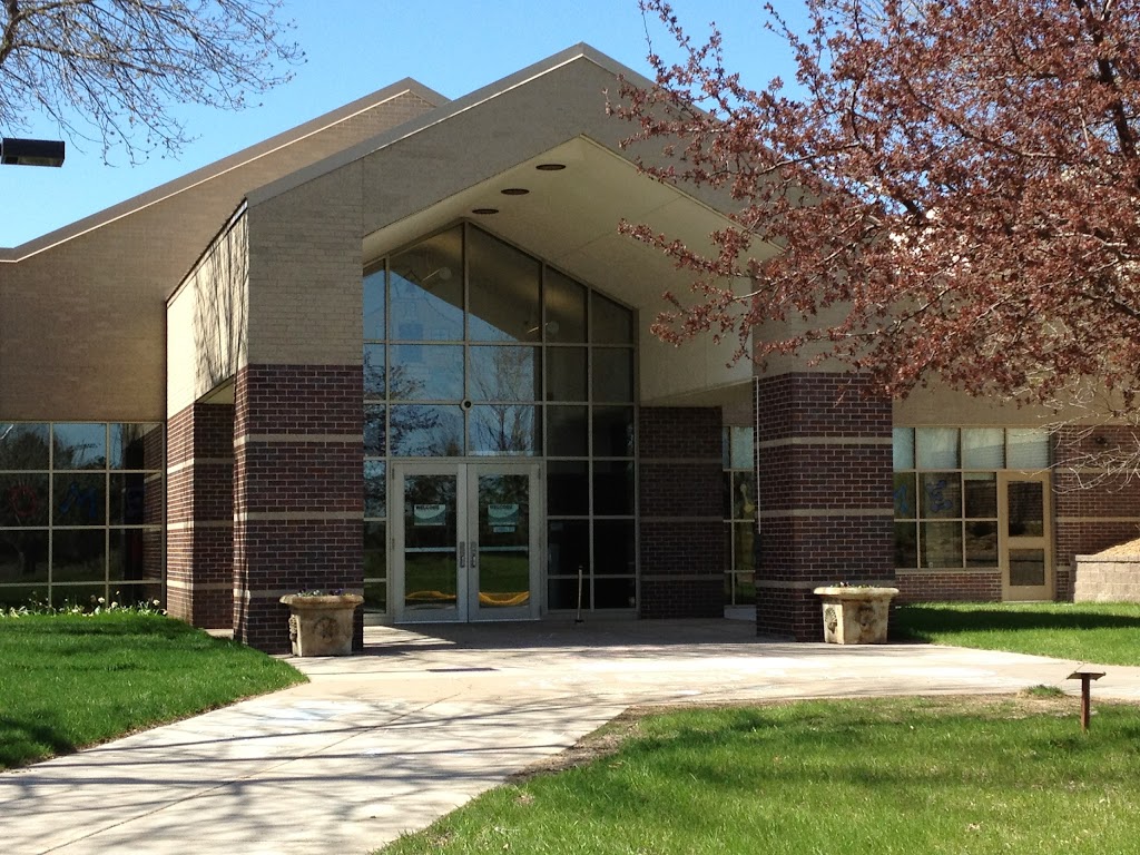 Fernbrook Elementary | 9661 Fernbrook Ln N, Maple Grove, MN 55369, USA | Phone: (763) 420-8888