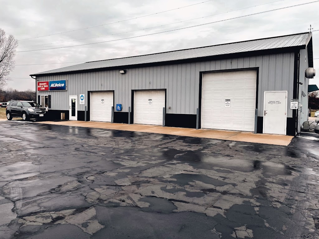 Grahams Auto & Truck Clinic of Poynette | N 3333 Hwy J, N3333 Co Rd J, Poynette, WI 53955, USA | Phone: (608) 635-2393