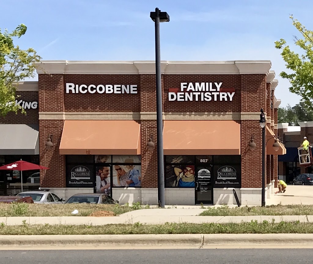 Riccobene Associates Family Dentistry | 1125 NC-54 #807, Durham, NC 27707, USA | Phone: (919) 246-9057
