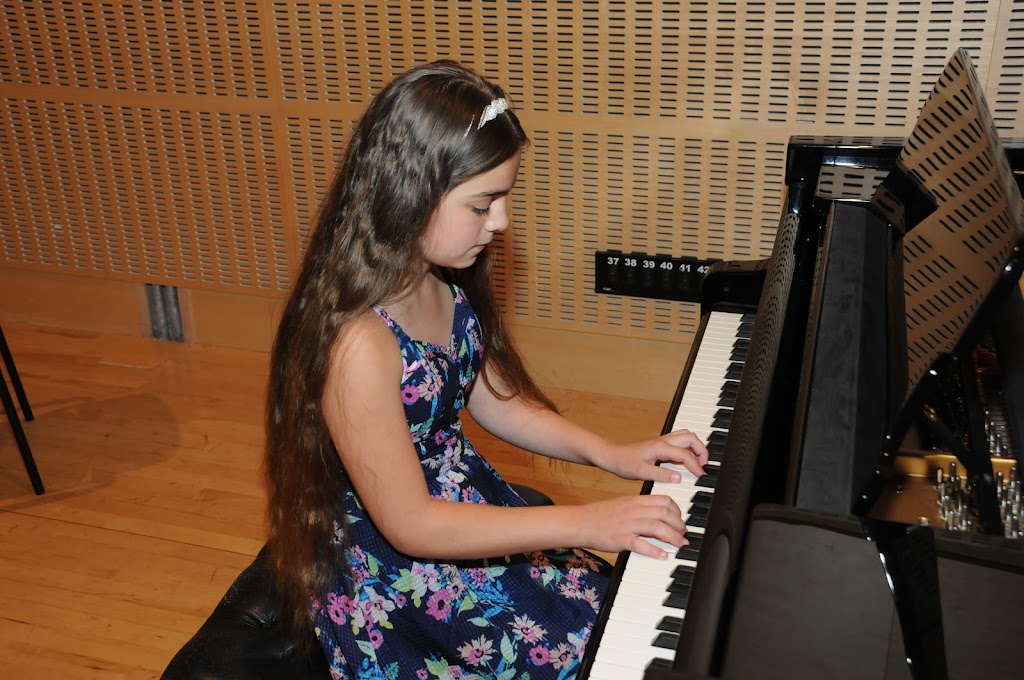 Galliard Music Lessons | 25 Monroe Place, Brooklyn, NY 11201, USA | Phone: (646) 791-6642