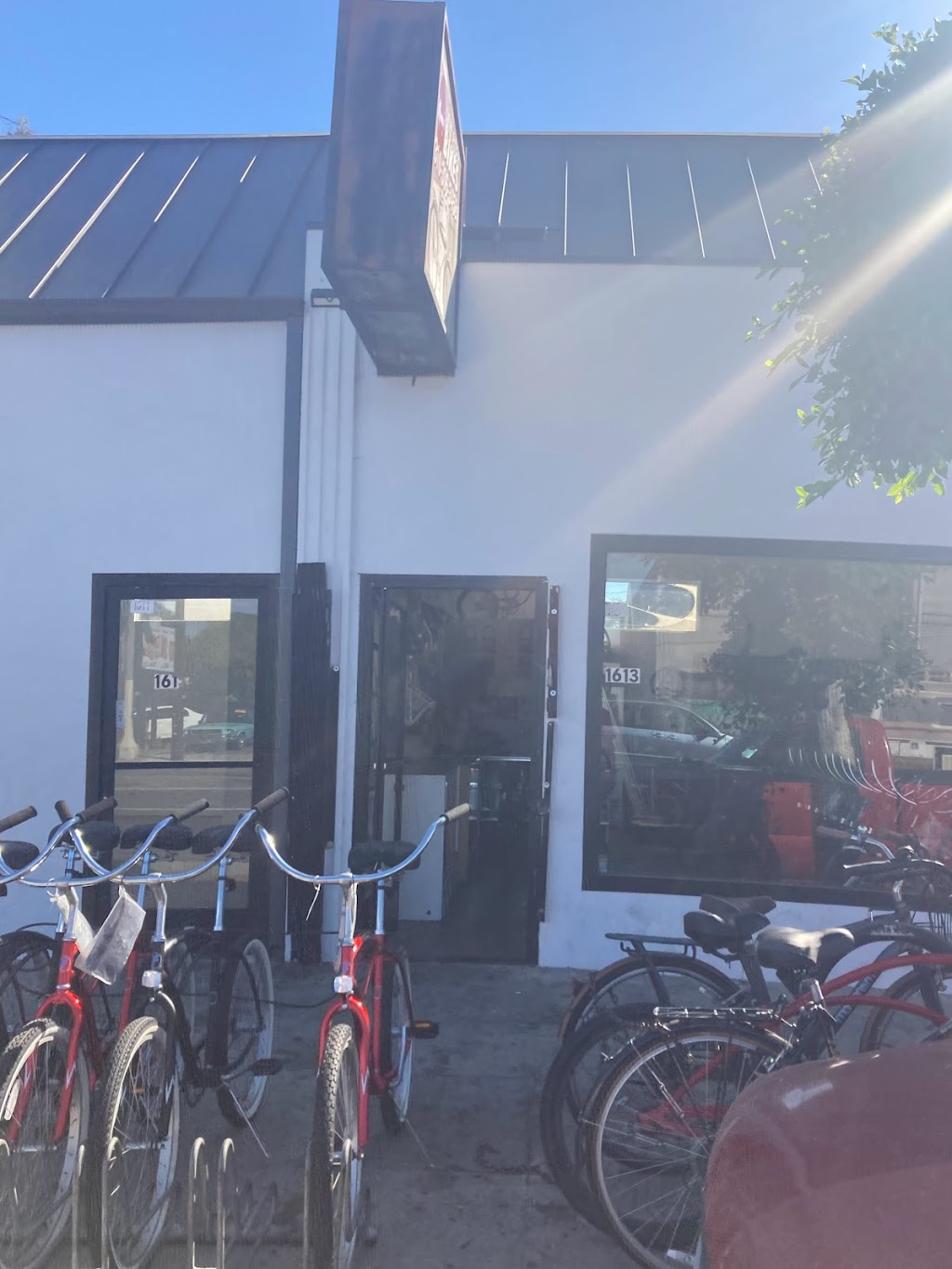 Mannys Bicycle Shop | 1613 Lincoln Blvd, Venice, CA 90291, USA | Phone: (310) 306-3452