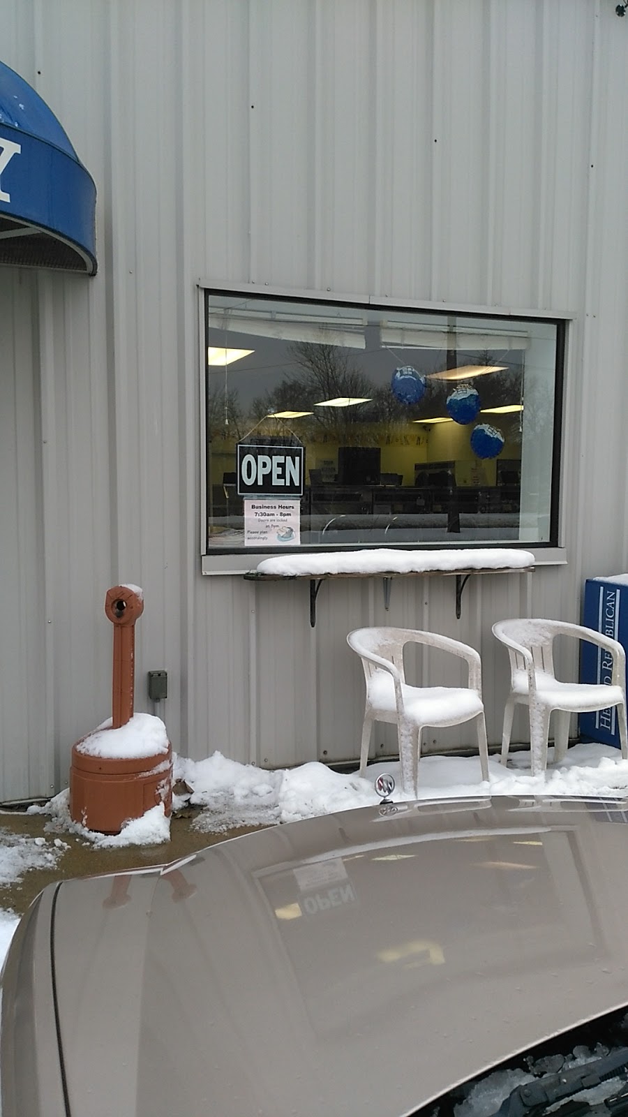 Fremont Coin Laundry | 408 S Wayne St, Fremont, IN 46737, USA | Phone: (260) 495-2300