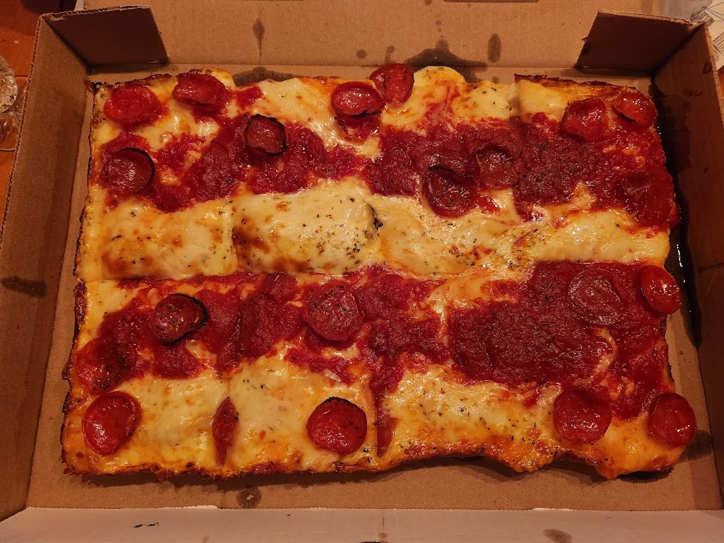 Buscemis | 9811 Dixie Hwy, City of the Village of Clarkston, MI 48348, USA | Phone: (248) 620-4440