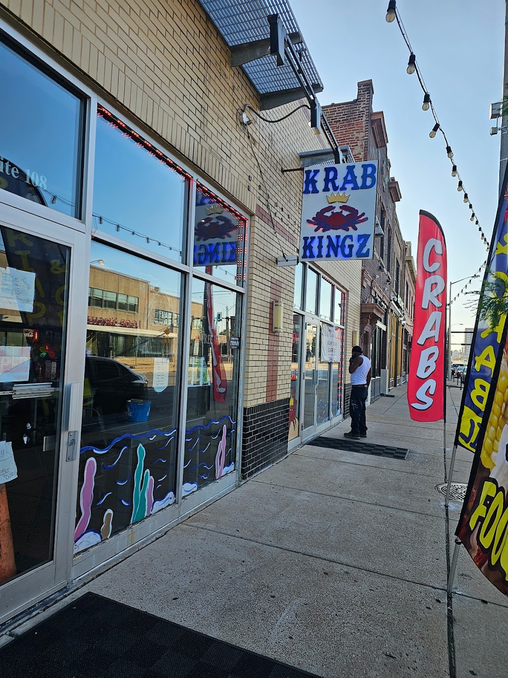 Krab Kingz Seafood | 5860 Delmar Blvd, St. Louis, MO 63112, USA | Phone: (314) 390-2004