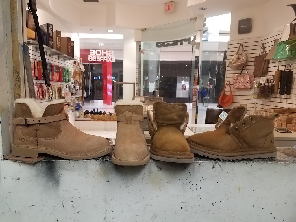 Shoe Express | 457 Stonewood St, Downey, CA 90241, USA | Phone: (562) 869-5754