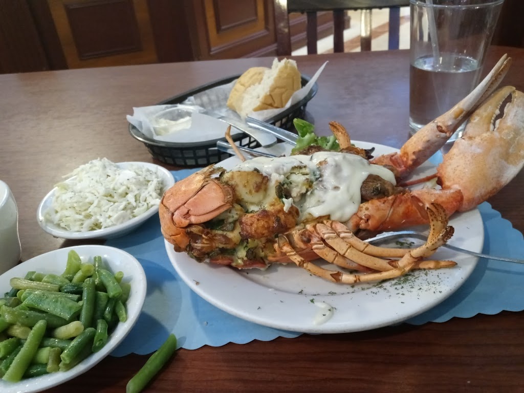 Blue Dolphin Seafood Bar & Grill | 1166 MD-3 North, Gambrills, MD 21054 | Phone: (410) 721-9081