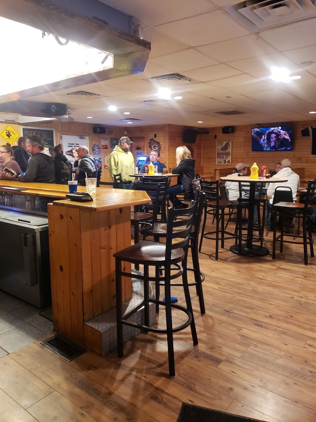 63 Bar & Grill | N4306 US-63, Ellsworth, WI 54011, USA | Phone: (715) 273-3298