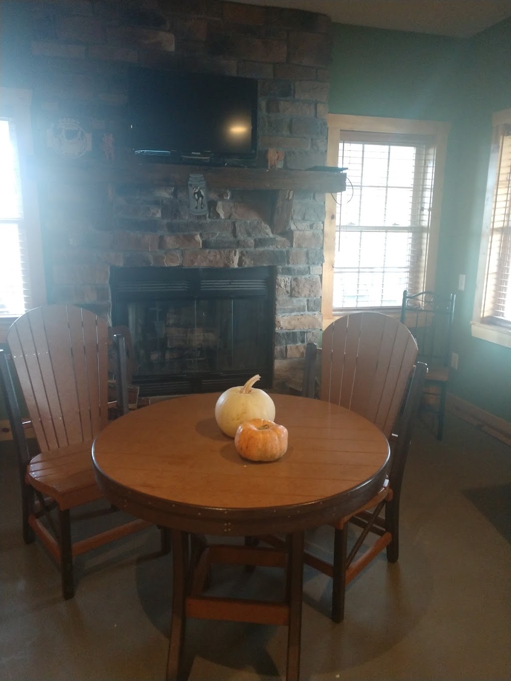 Windy Ridge Dairy | 457 N Tower Rd, Fombell, PA 16123, USA | Phone: (724) 822-8777