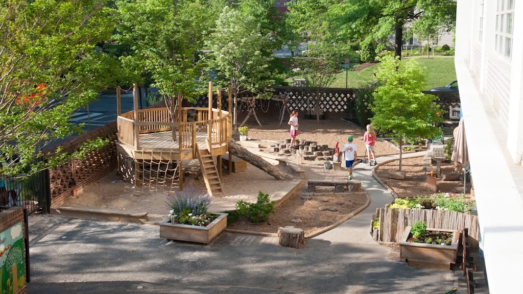 Aidan Montessori School | 2700 27th St NW, Washington, DC 20008, USA | Phone: (202) 387-2700