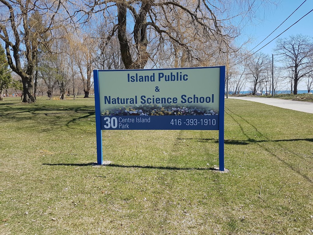 Island Public/Natural Science School | 30 Centre Is Pk, Toronto, ON M5J 2E9, Canada | Phone: (416) 393-1910