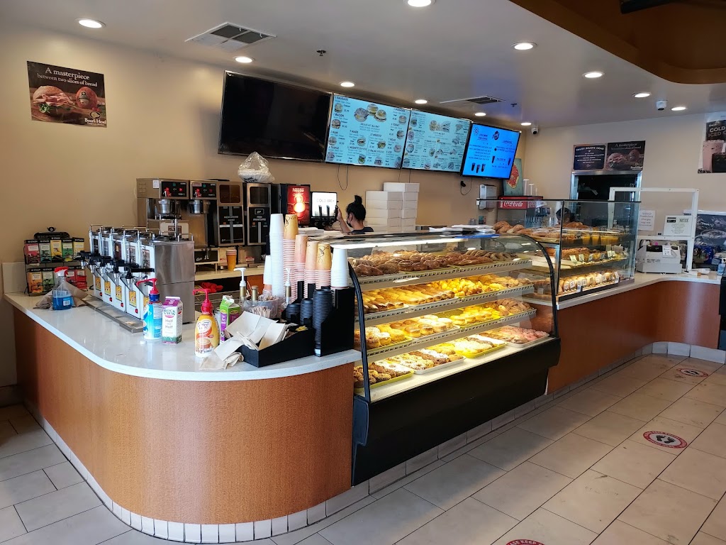 Mags Donut & Bagel | 16525 Von Karman Ave B, Irvine, CA 92606, USA | Phone: (949) 932-0699