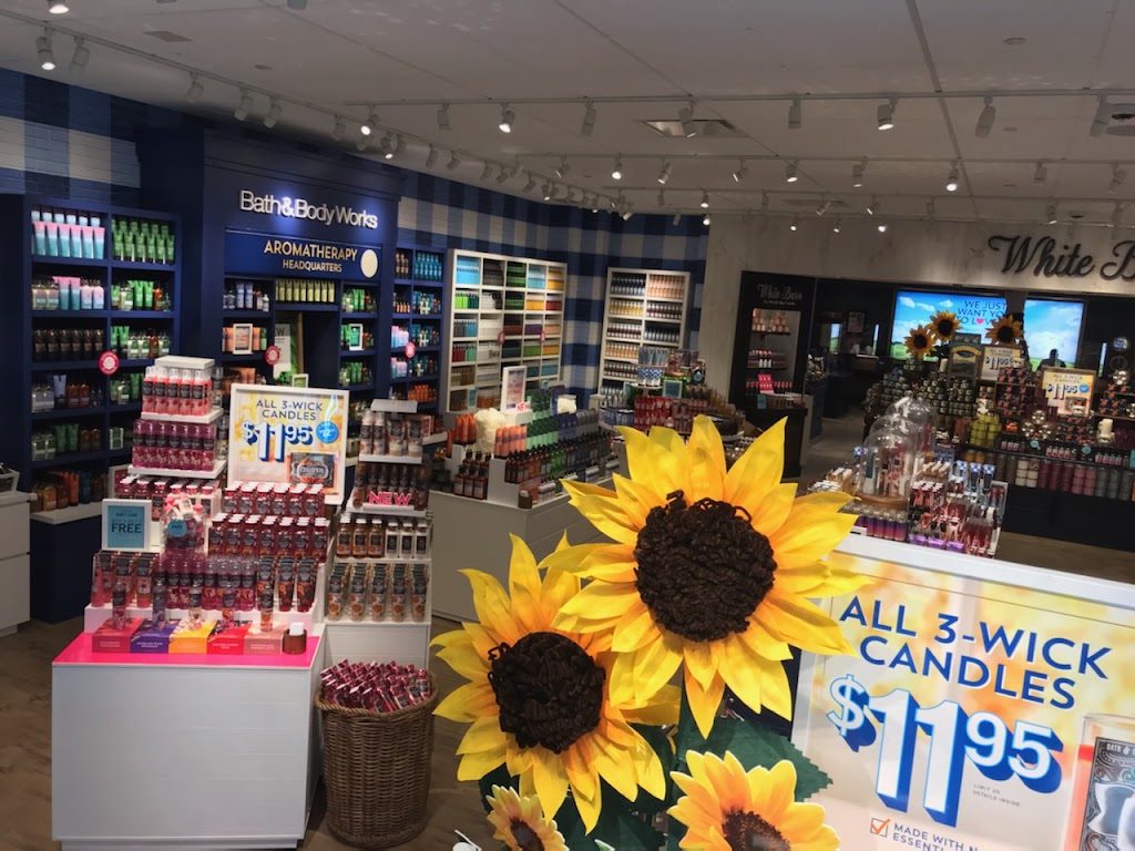 Bath & Body Works | 29300 Hempstead Rd #122, Cypress, TX 77433, USA | Phone: (832) 952-3492