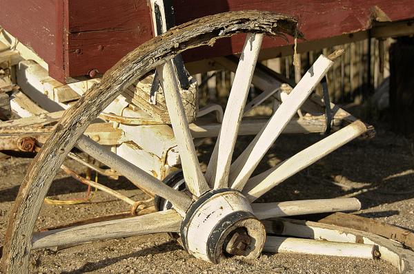 Broken Wheel RV & Boat Storage | 1725 E 12th Ave #4, Apache Junction, AZ 85119, USA | Phone: (480) 982-0347