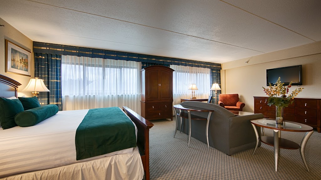 Comfort Inn & Suites Downtown Tacoma | 2611 East E Street, Tacoma, WA 98421, USA | Phone: (253) 272-7737