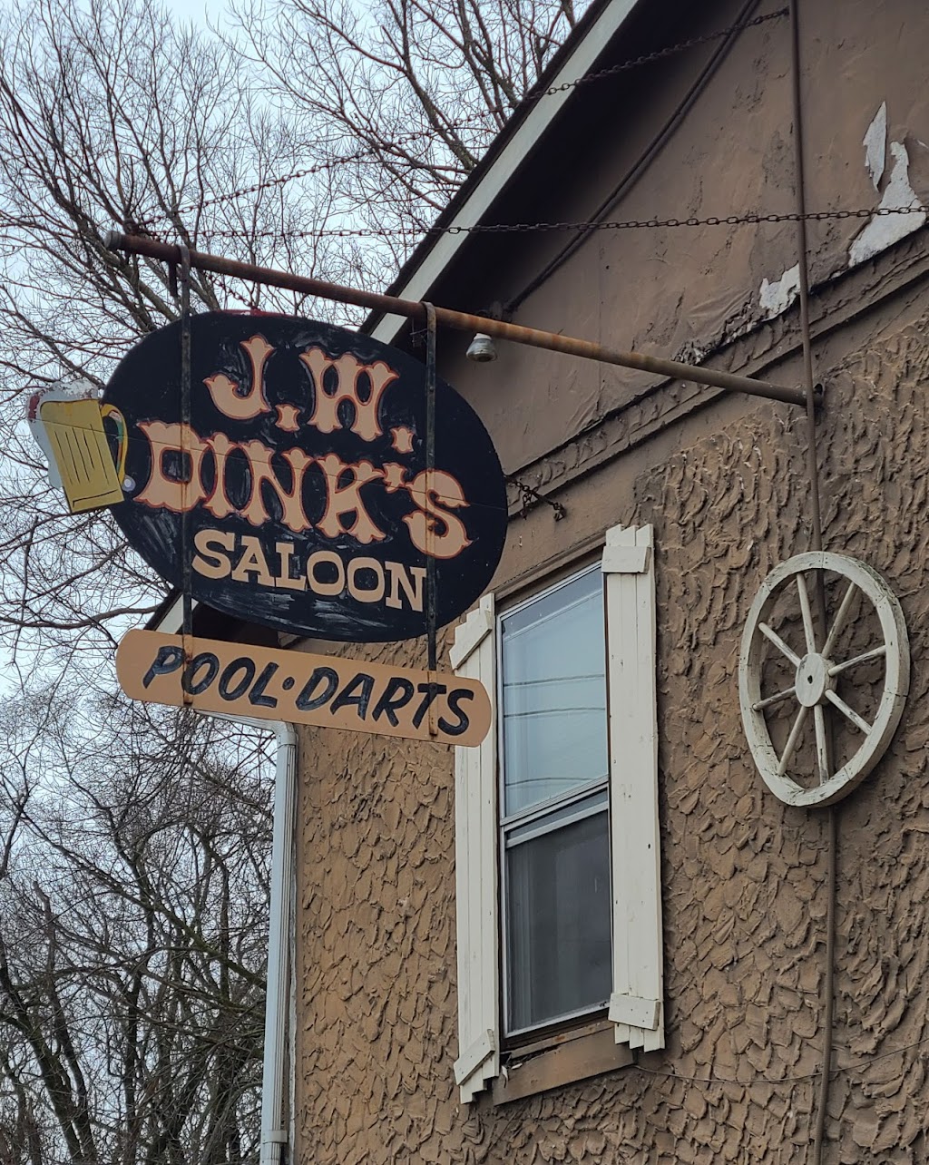 J W Dinks Saloon | 135 Millville Oxford Rd, Hamilton, OH 45013, USA | Phone: (513) 868-7462