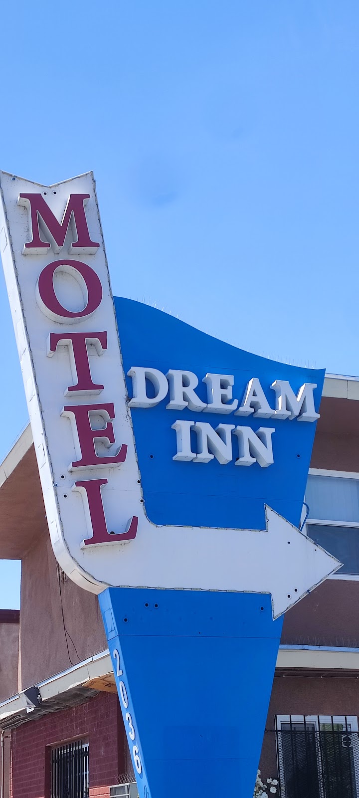 DREAM INN | 2036 N Mt Vernon Ave, San Bernardino, CA 92411, USA | Phone: (909) 887-4021