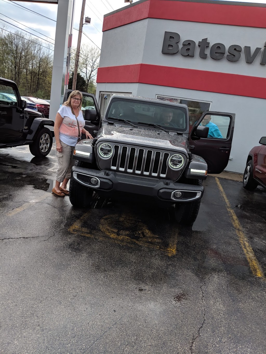 Batesville Chrysler-Dodge-Jeep, Inc | 1320 IN-46 East, Batesville, IN 47006, USA | Phone: (812) 934-4300