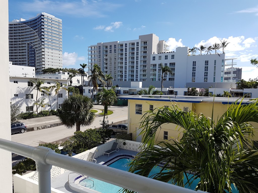 The Reef Hotel | 505 Orton Ave, Fort Lauderdale, FL 33304, USA | Phone: (954) 565-5790