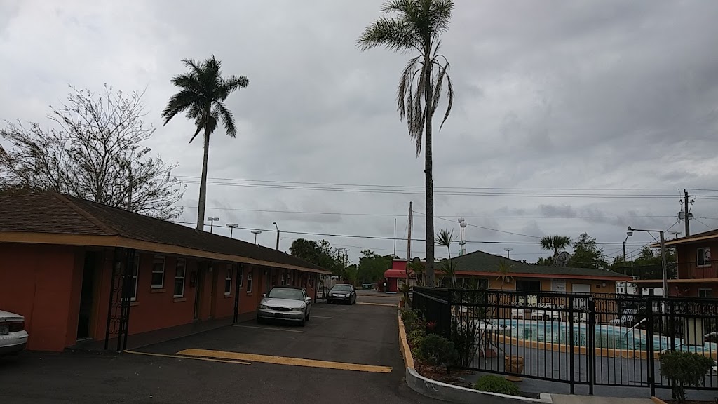 Michiana Motel | 3235 14th St W, Bradenton, FL 34205, USA | Phone: (941) 746-7882