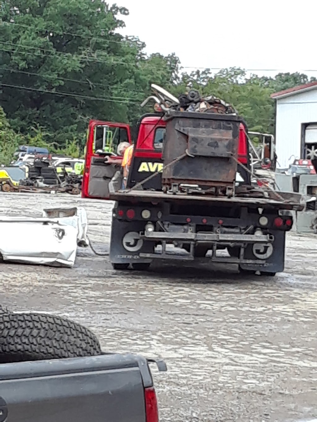 Averitt Auto Salvage and Scrap Metals | 8068 Leanna Central Valley Rd, Murfreesboro, TN 37129, USA | Phone: (615) 890-1519