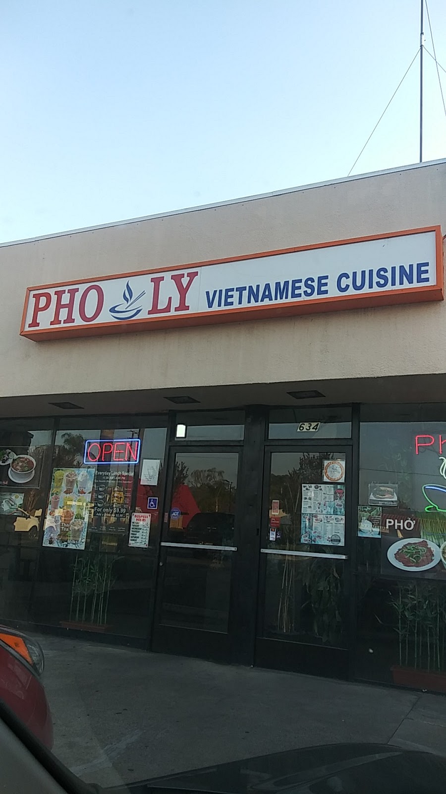 Pho ly | 634 E Whittier Blvd, La Habra, CA 90631, USA | Phone: (562) 245-7847