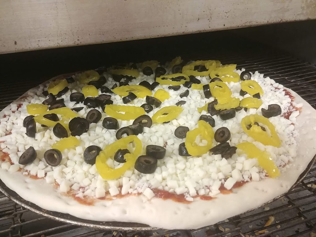 Pisanellos Pizza | 107 W Madison St #1334, Gibsonburg, OH 43431, USA | Phone: (419) 637-2107