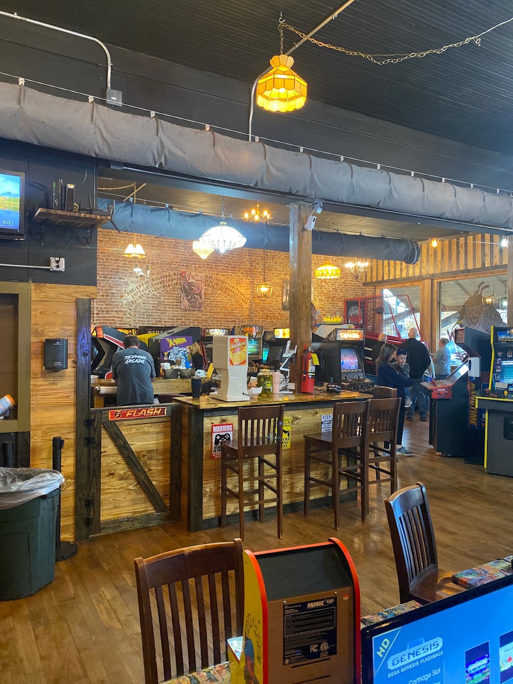 Respawn Arcade | 148 Calhoun St, Alexander City, AL 35010 | Phone: (256) 392-3293