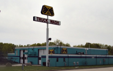 Blue Beacon Truck Wash of Milwaukee, WI | 4343 Michel Court I-94 Exit 329, Franksville, WI 53126, USA | Phone: (414) 296-4008