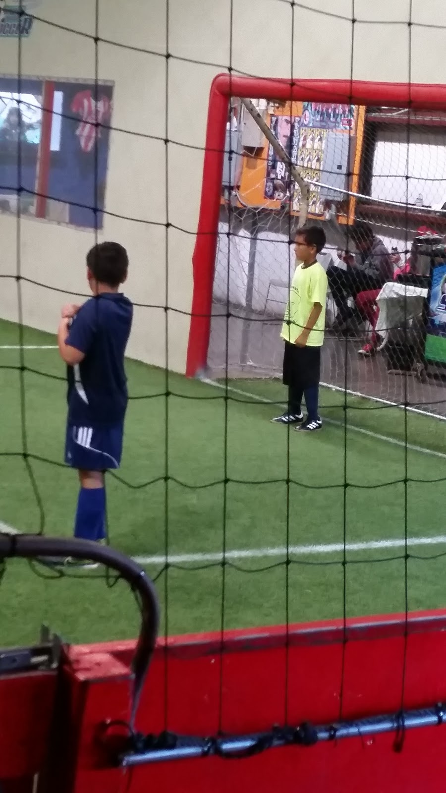 Happy Indoor Soccer | 142 Blankenburg Ave, Modesto, CA 95351, USA | Phone: (209) 527-9084