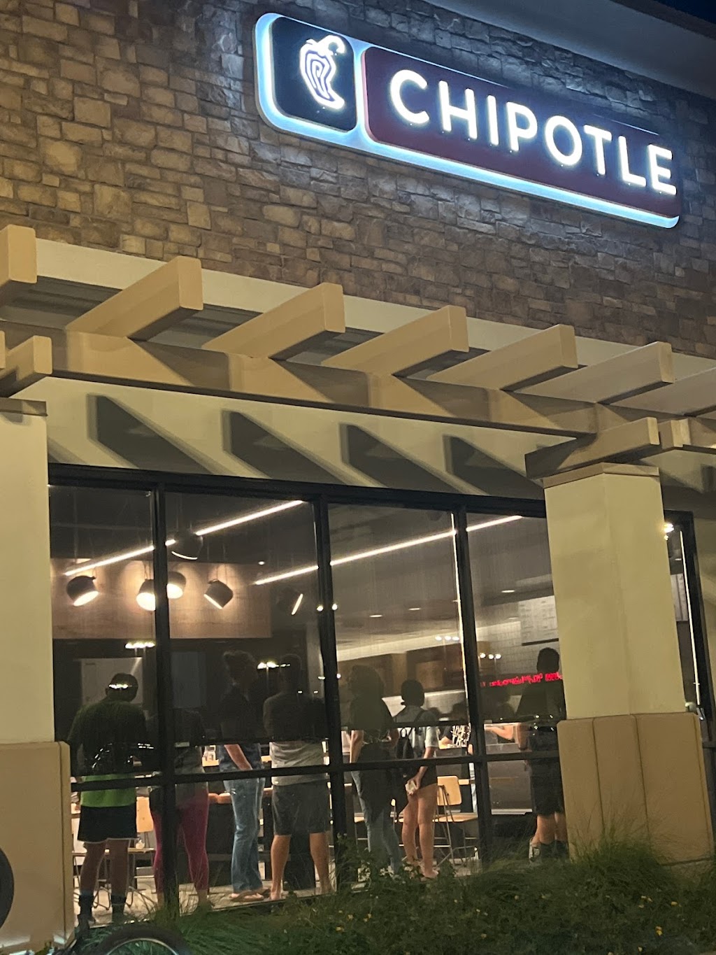 Chipotle Mexican Grill | 35938 Winchester Rd, Winchester, CA 92596, USA | Phone: (951) 566-2041